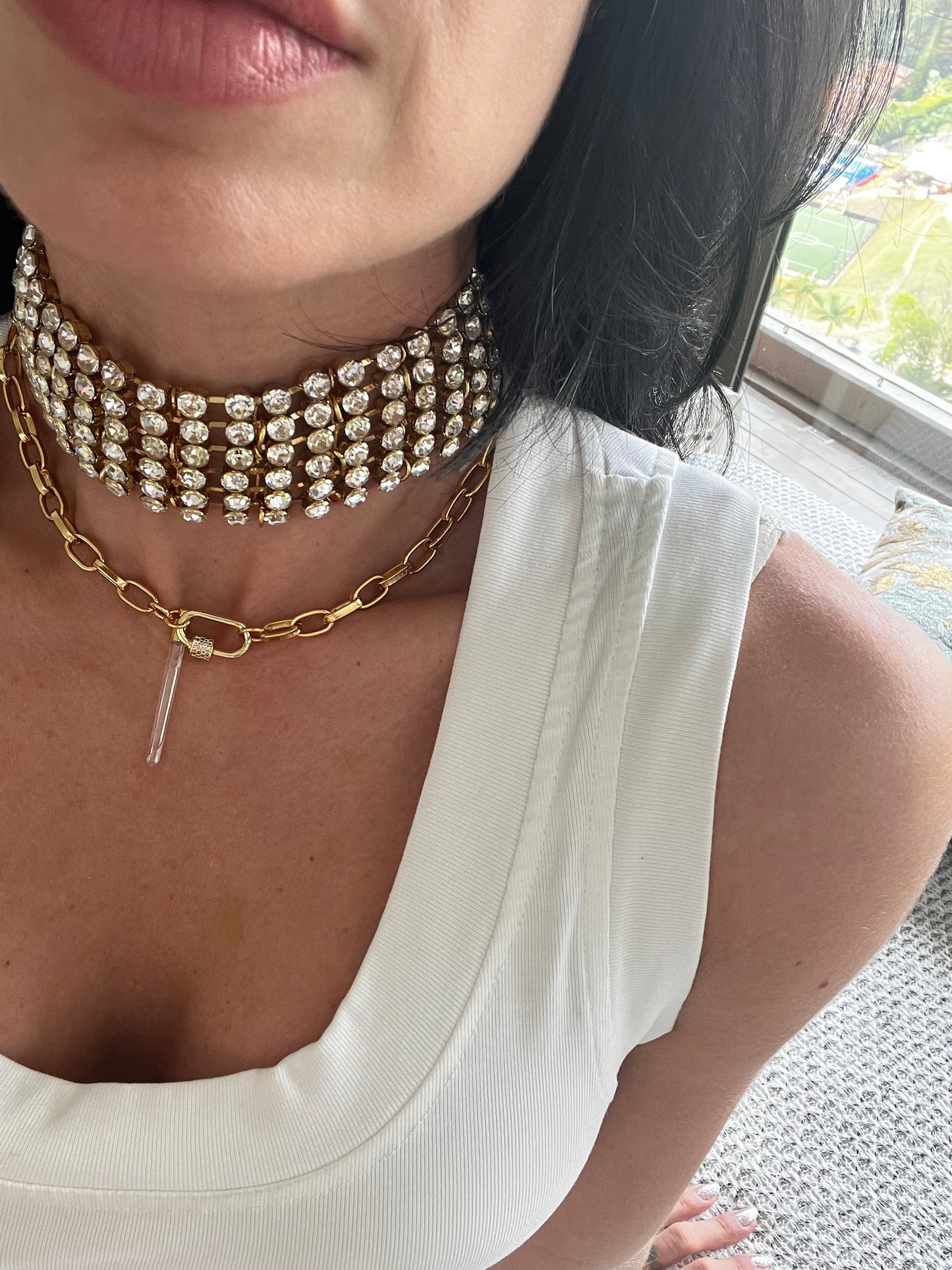 Choker brillante dorado
