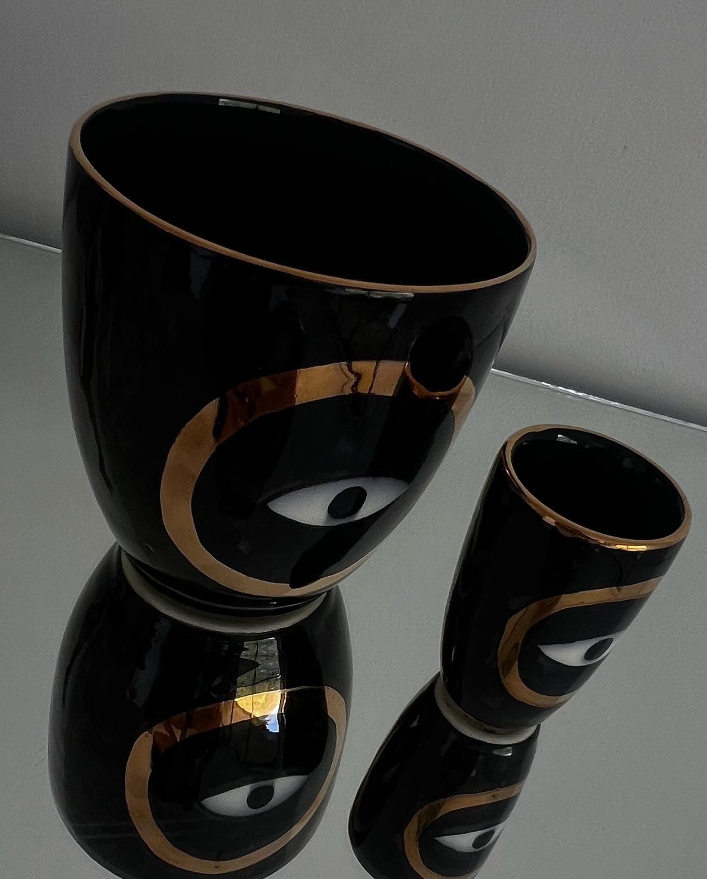 Vaso redondo en barro